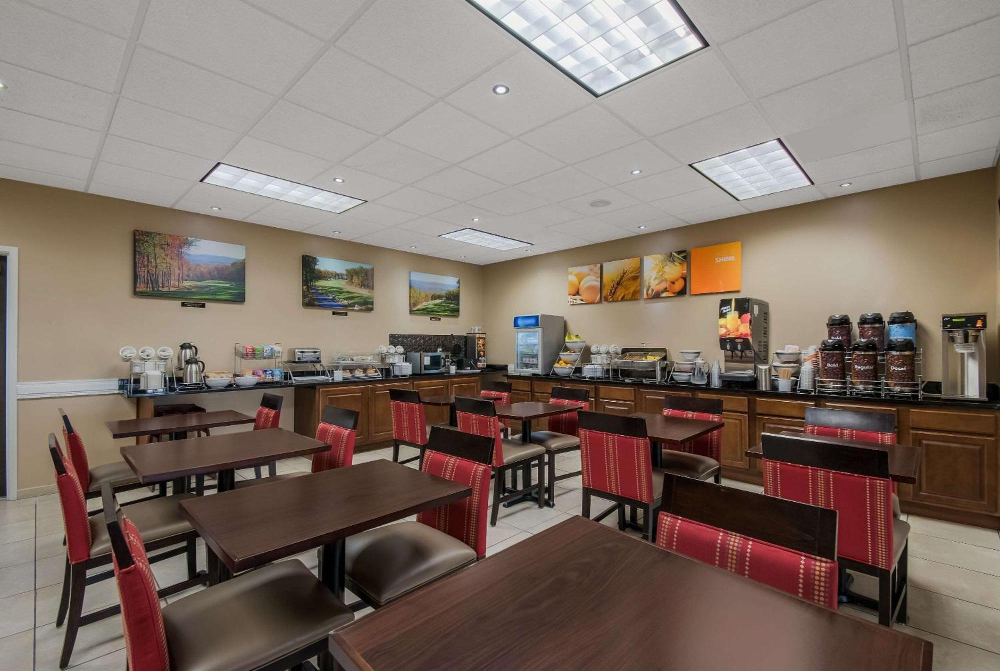 Comfort Inn & Suites Barnesville - Frackville Exteriör bild
